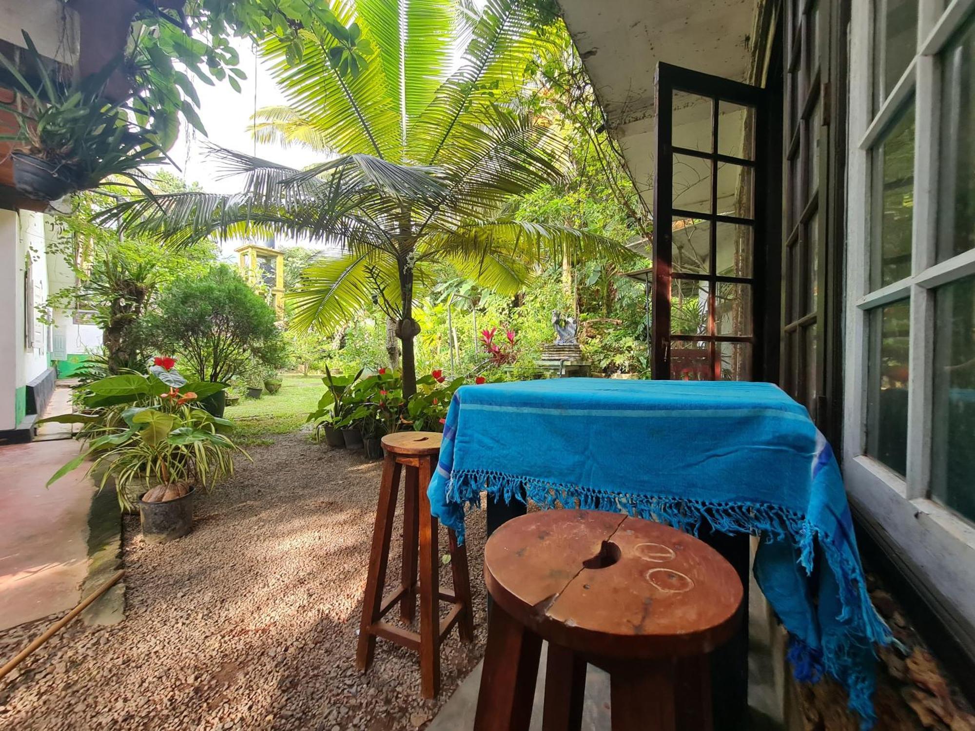 Hill Side Kings Villa Hikkaduwa Exterior foto